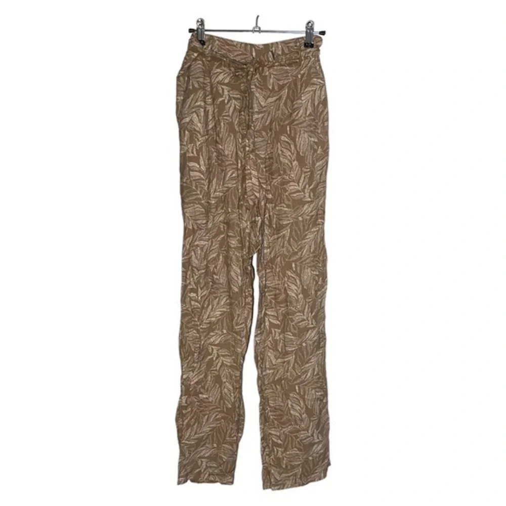 Pink Lily Sunny Day Getaway Printed‎ Taupe Pants